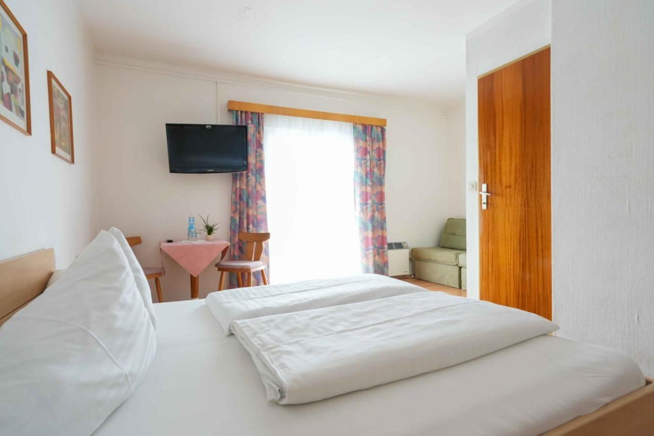 Strandhotel Pichler Seeboden Exterior photo